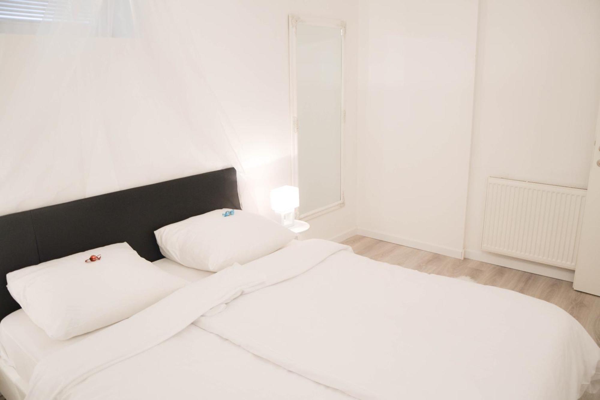 Villa Hillside Apartment Jesenice Dış mekan fotoğraf