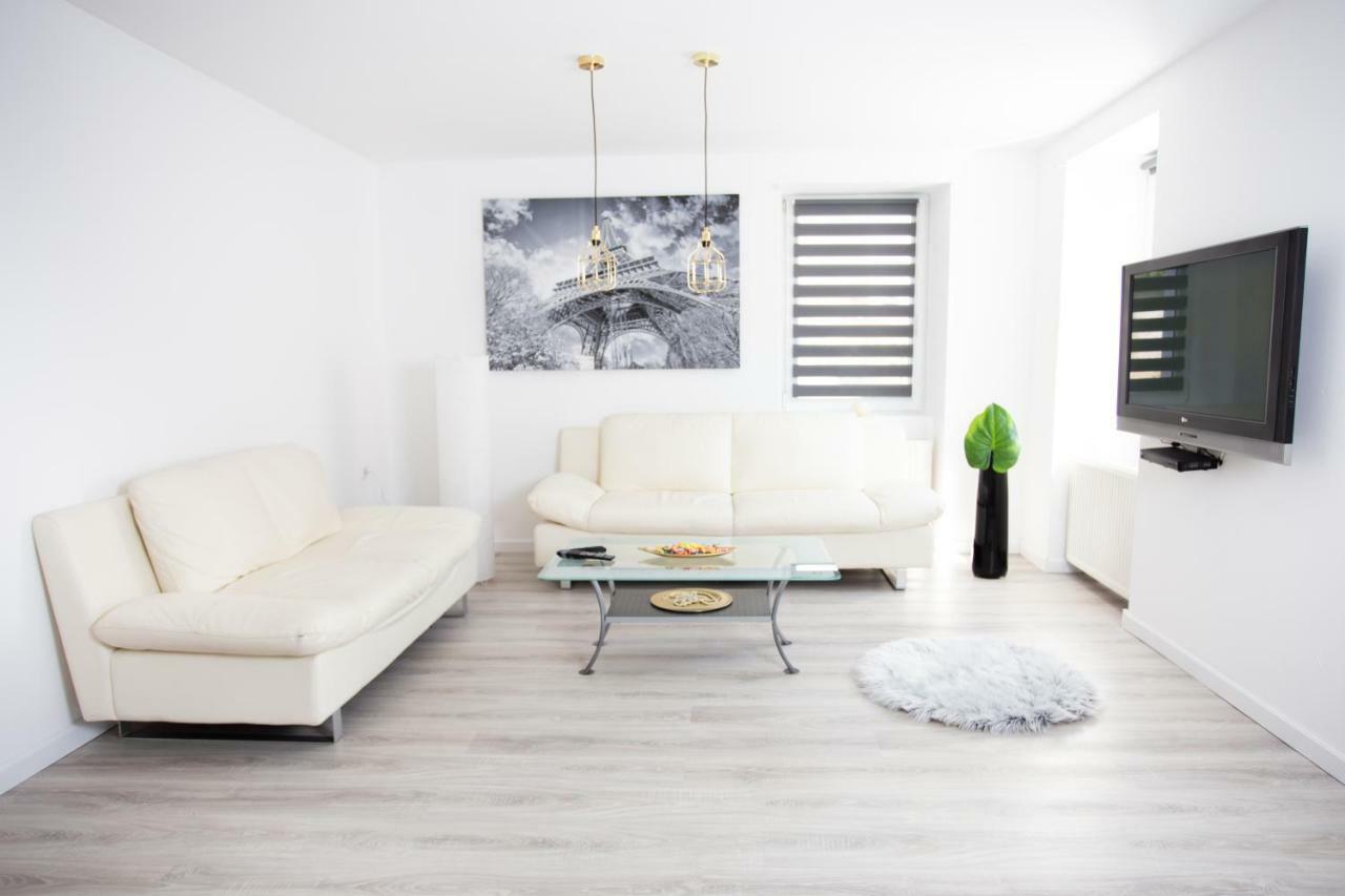 Villa Hillside Apartment Jesenice Dış mekan fotoğraf